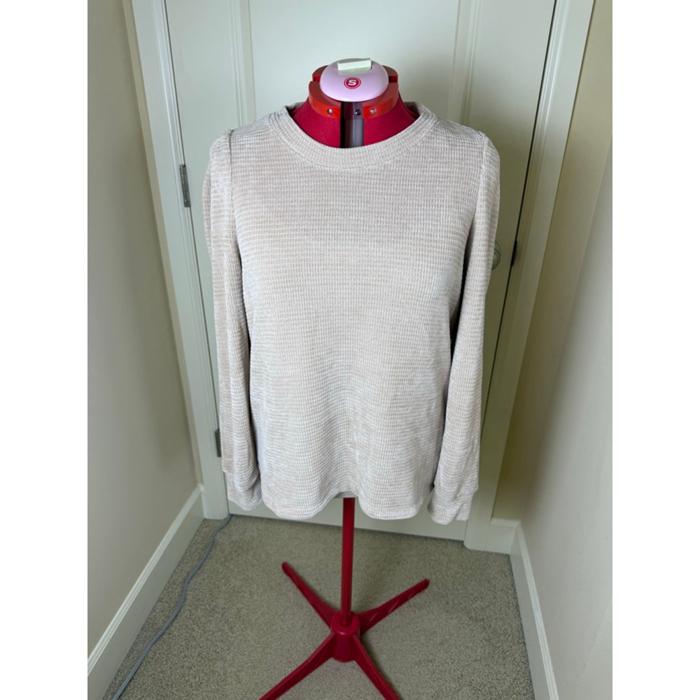 NWOT Women's Status by Chenau Beige Waffle Knit Crew Neck Sweater XL
